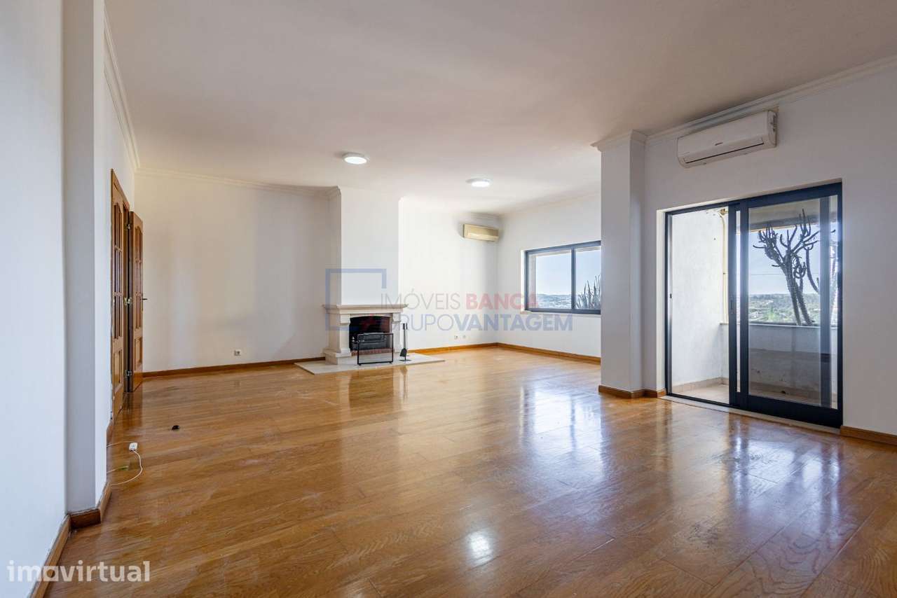T4 Duplex com Vistas Panorâmicas em Santarém  2 lugares de garagem ... - Grande imagem: 5/26
