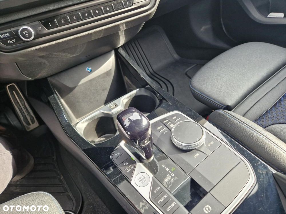 BMW Seria 1 118i M Sport - 16
