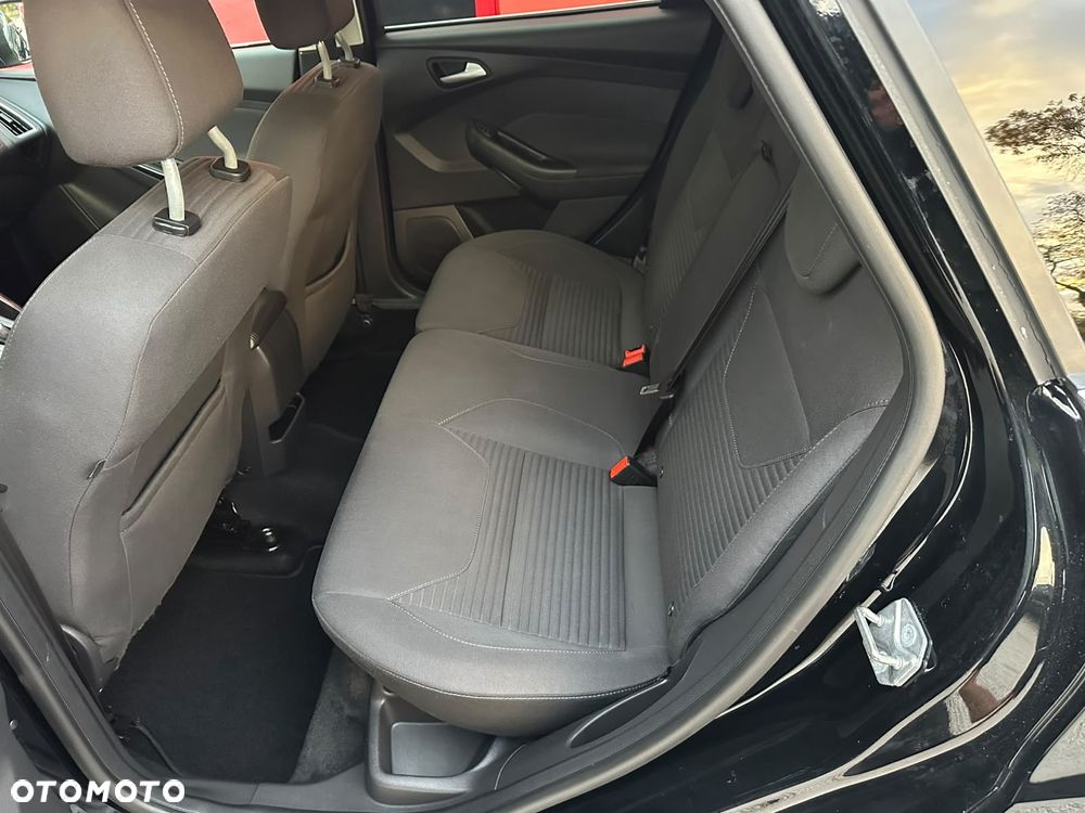 Ford Focus 2.0 EcoBlue Active Business - 17