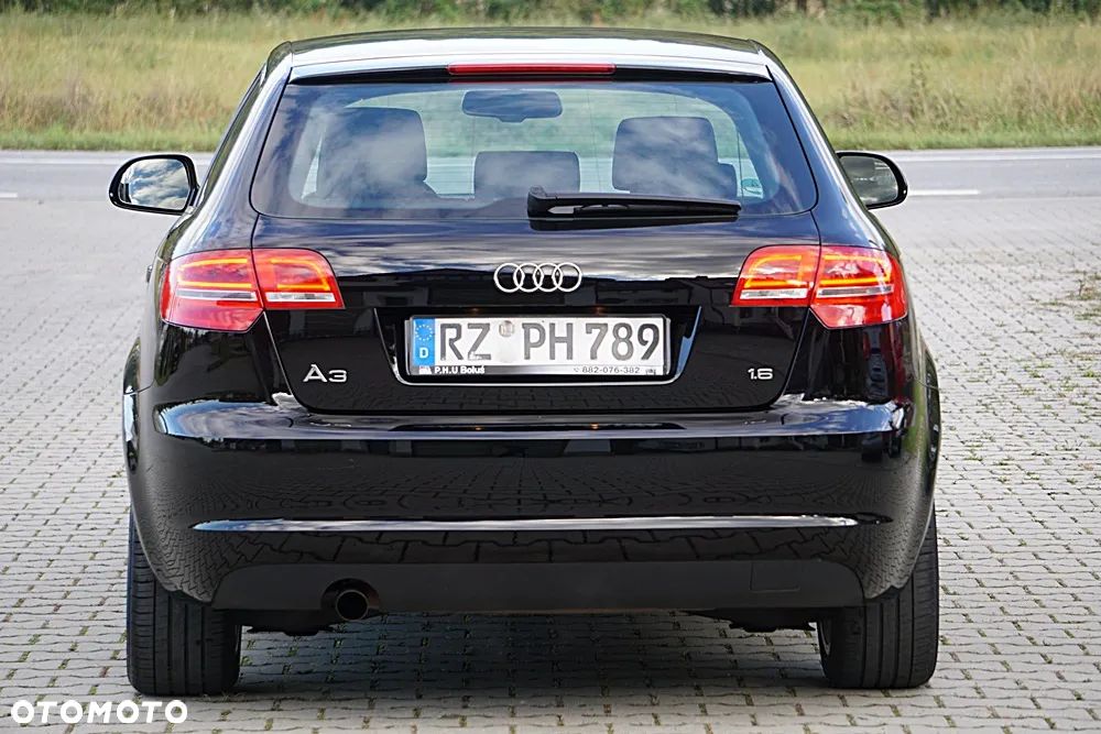 Audi A3 Sportback - 16