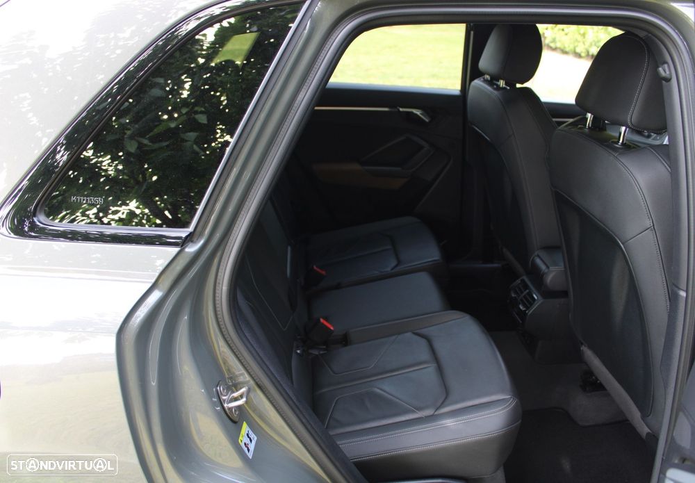 Audi Q3 45 TFSIe S line S tronic - 34