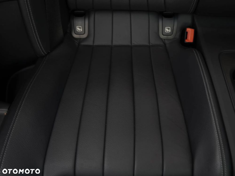 Mercedes-Benz Klasa E 220 d 4-Matic Avantgarde - 31