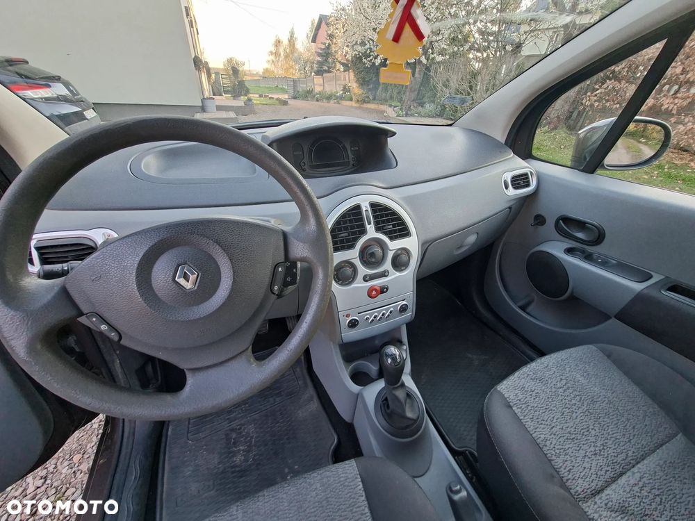 Renault Modus - 8