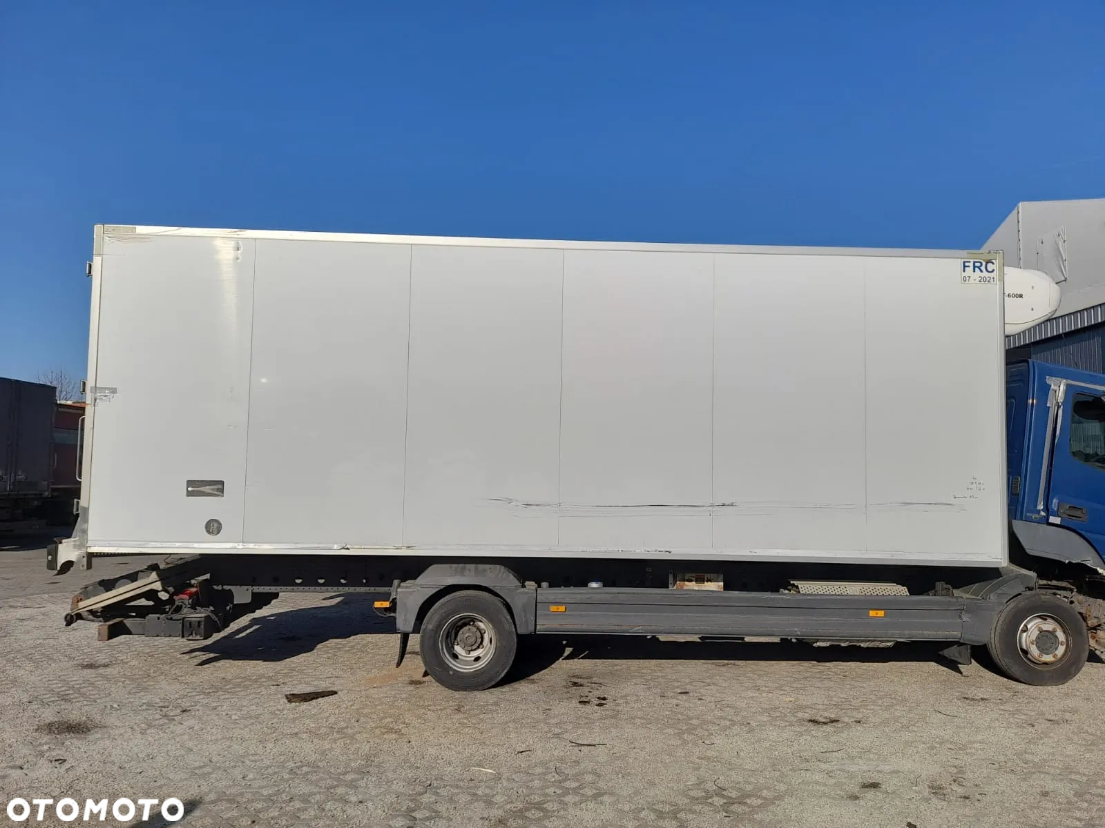Kontener izoterma zabudowa Mercedes 7,45x2,6x2,65m - 5