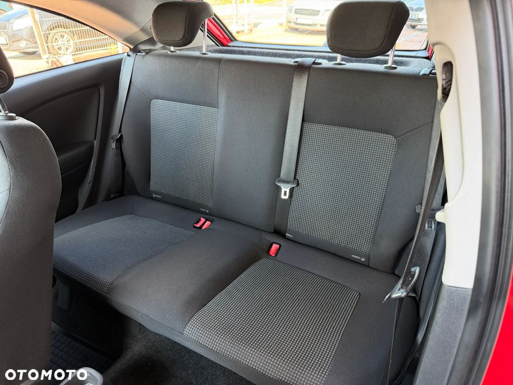Opel Corsa 1.2 16V Essentia - 19