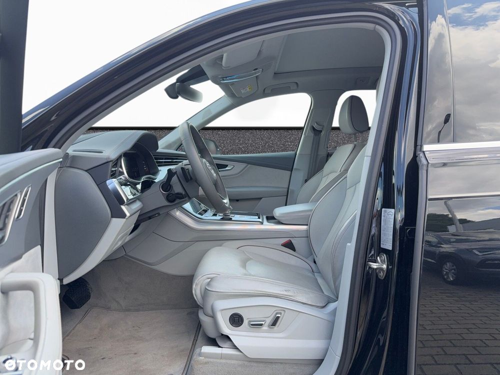 Audi Q7 - 9