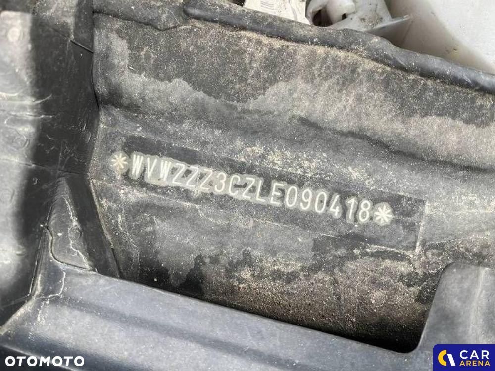 Volkswagen Passat - 9