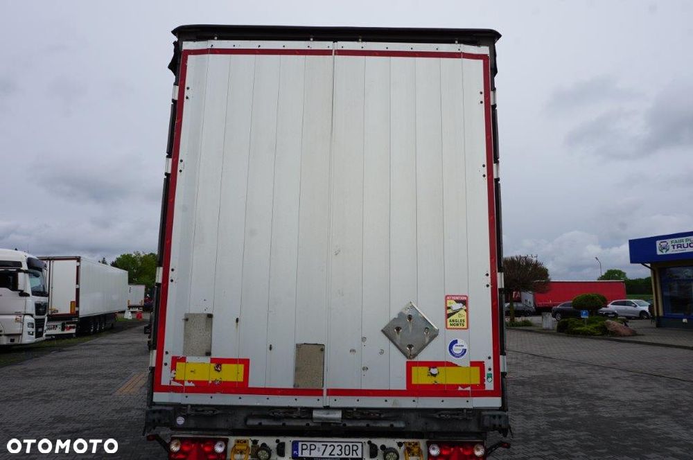 Schmitz Cargobull VARIOS 385/55 R 22,5 OŚ PODNOSZONA RSAB * 2017 * - 17