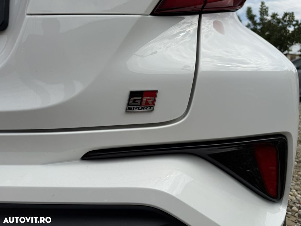 Toyota C-HR - 8