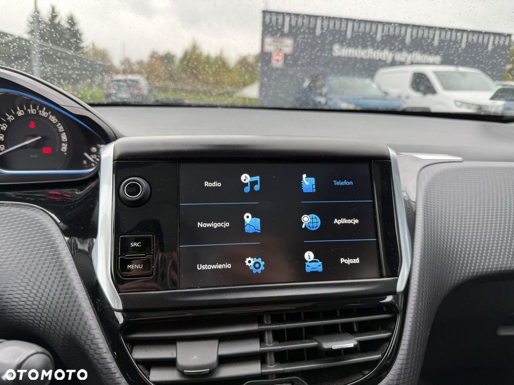Peugeot 2008 1.2 PureTech Allure S&S - 15