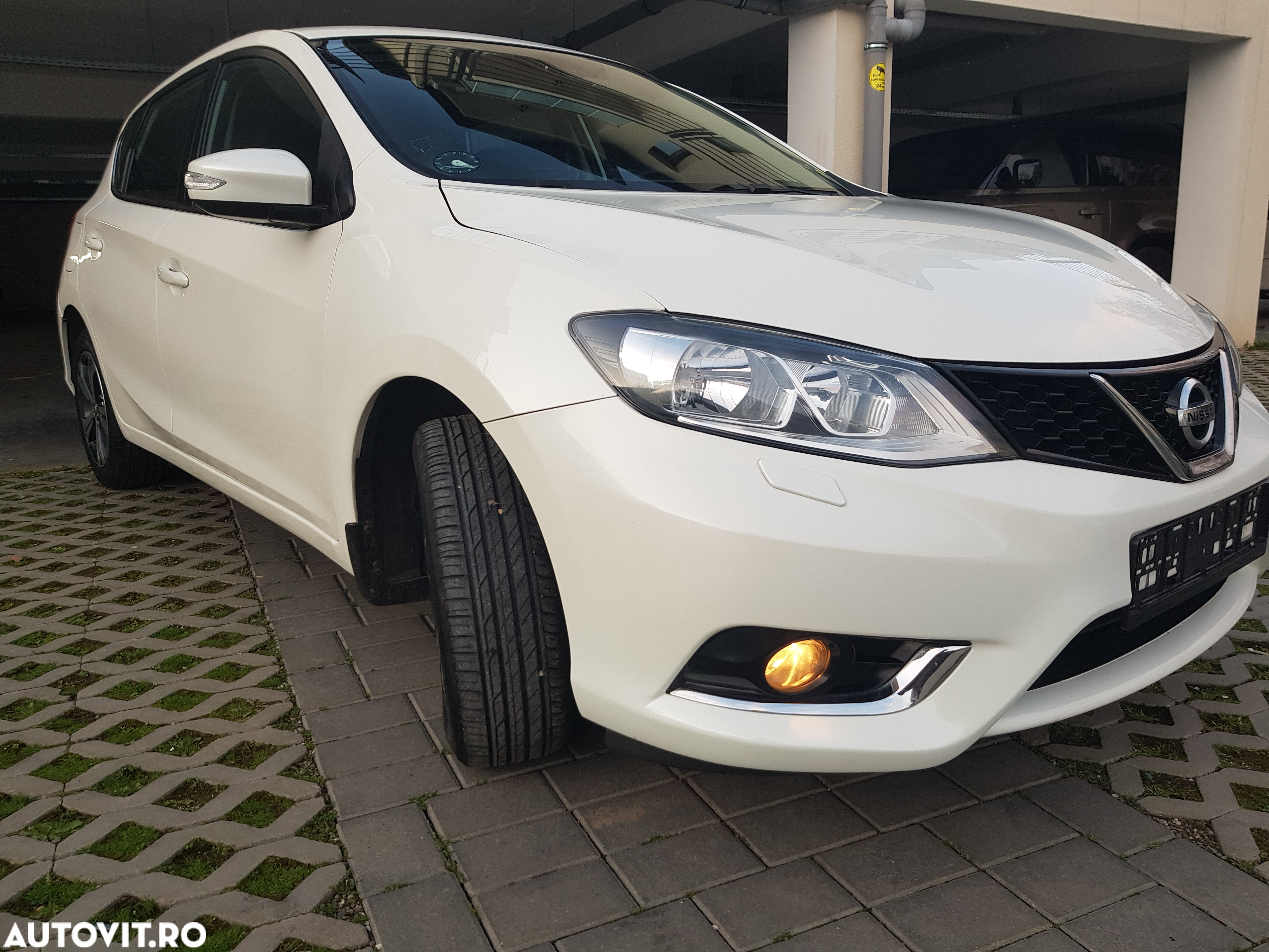 Nissan Pulsar - 2