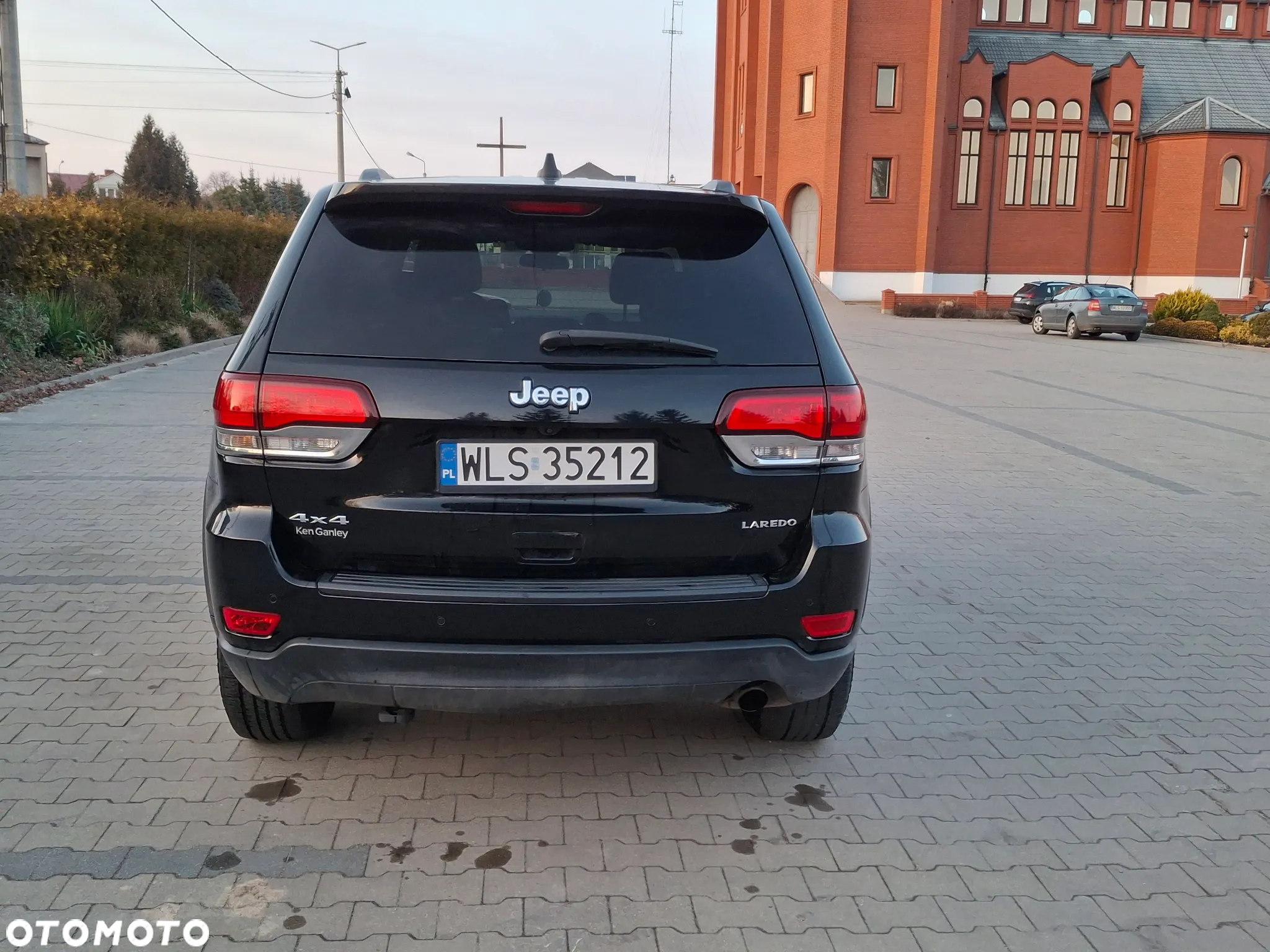 Jeep Grand Cherokee - 5
