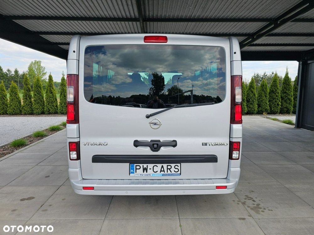Opel Vivaro - 8