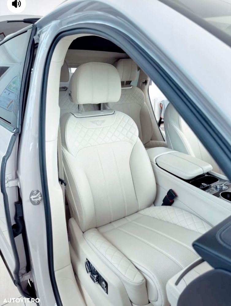 Bentley Bentayga - 10