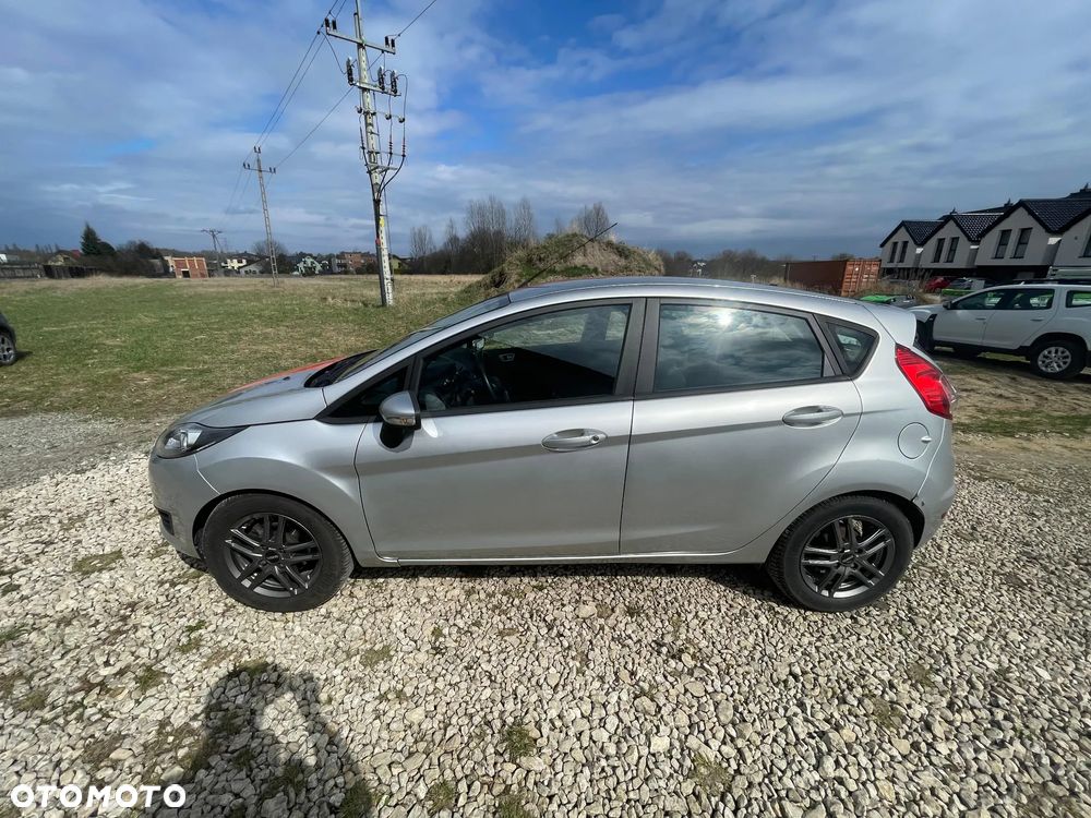 Ford Fiesta - 4