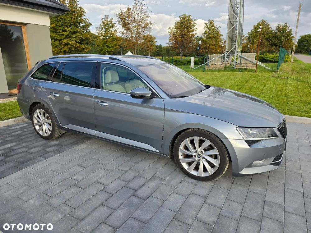 Skoda Superb 2.0 TDI L&K DSG - 3