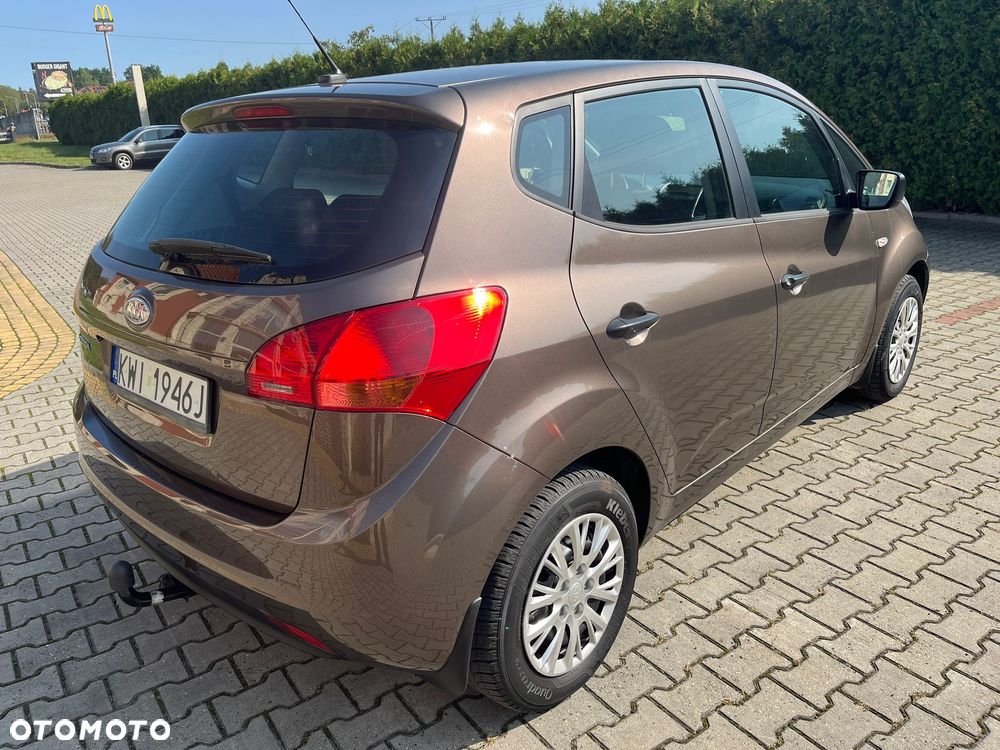 Kia Venga - 5