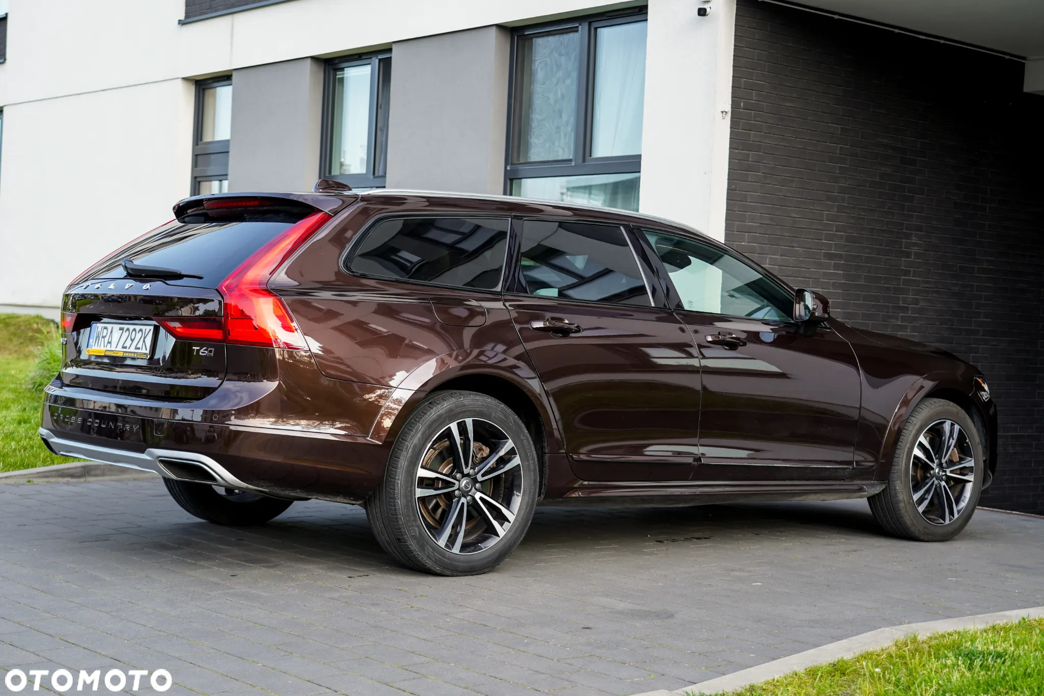 Volvo V90 Cross Country T6 AWD Pro - 5