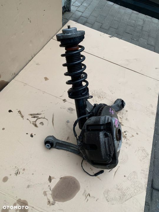 BMW F10 F11 PRZEDNIE PRAWE ZAWIESZENIE - 1