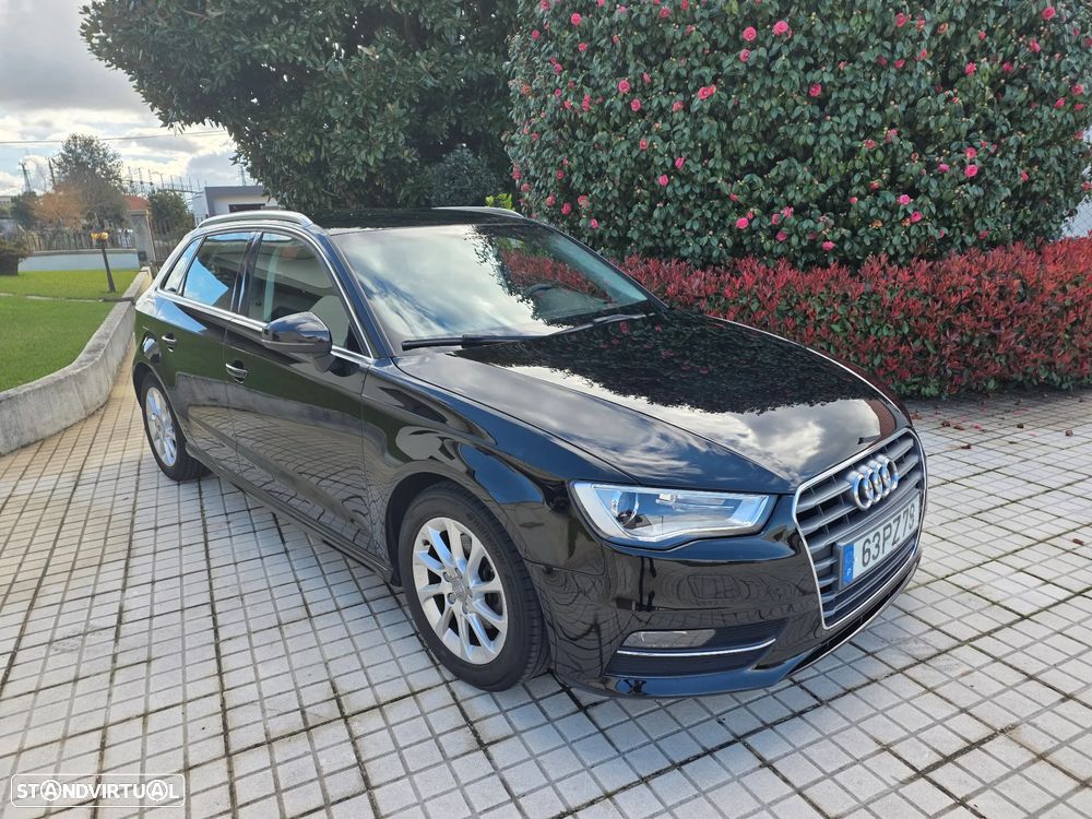Audi A3 Sportback 1.6 TDI Advance Ultra - 3