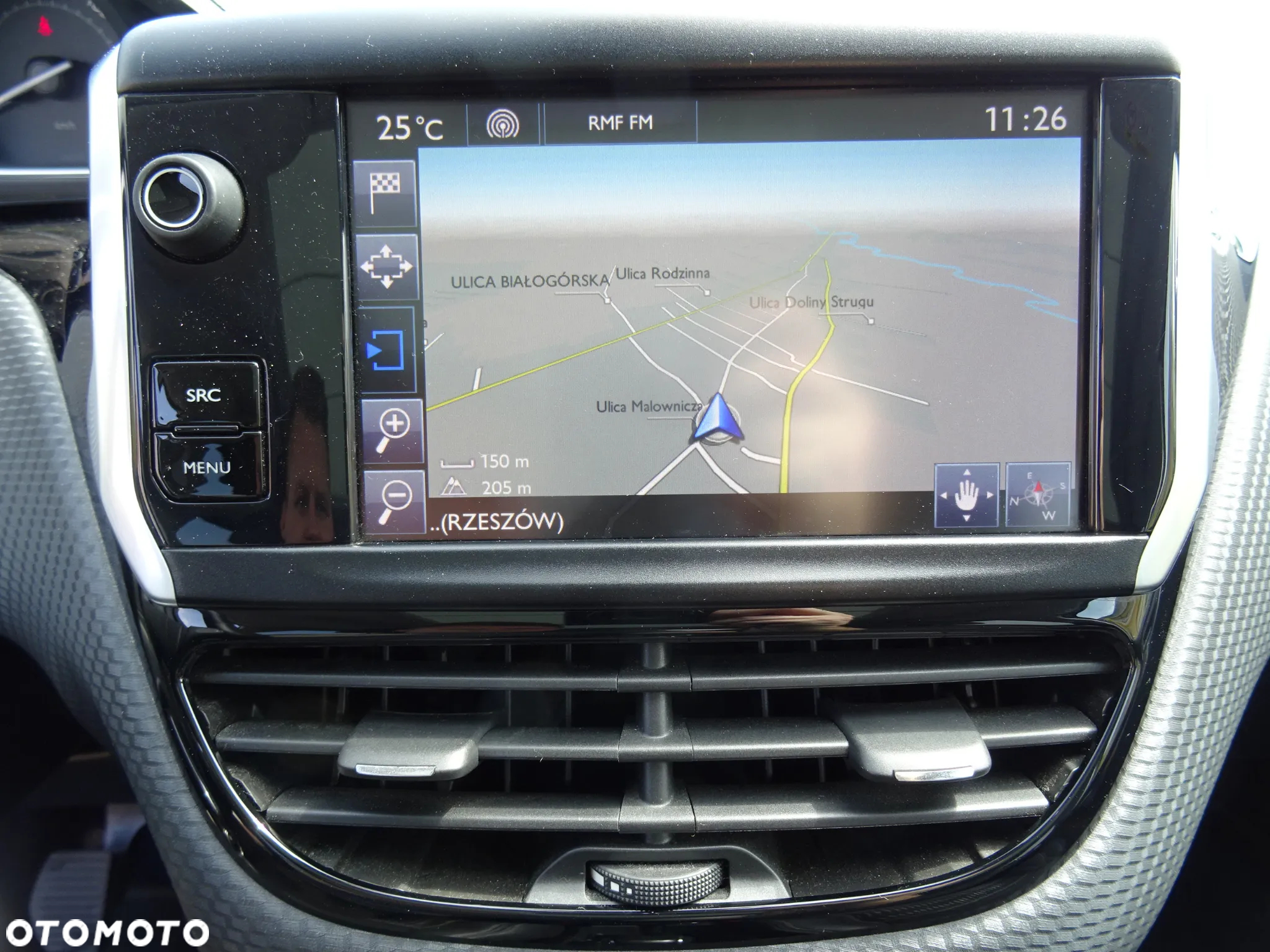 Peugeot 2008 1.2 Pure Tech GPF Allure S&S - 21