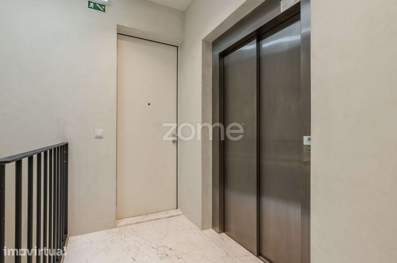 Duplex de Luxo com Terraço e Vistas Panorâmicas no Centro de Braga - Grande imagem: 2/37
