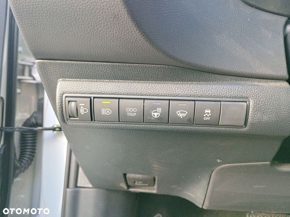 Toyota Corolla 1.8 Hybrid Style - 16