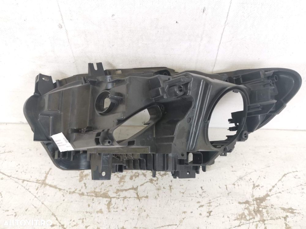 Carcasa Far Dreapta Xenon BMW Seria 1 F20/F21 [2011 - 2015] In Stare B - 5