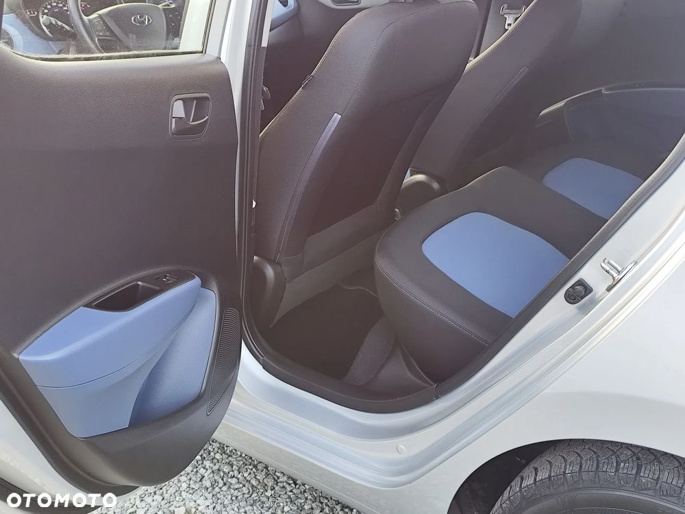 Hyundai i10 - 23