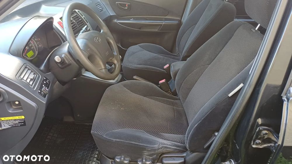 Hyundai Tucson 2.0 Comfort 2WD - 11