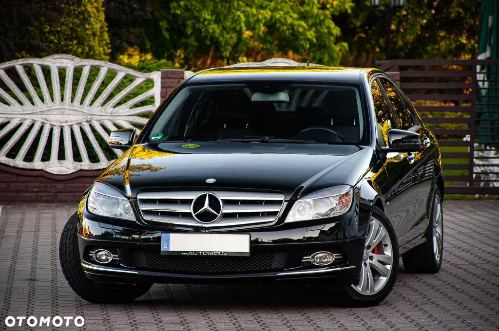 Mercedes-Benz Klasa C 200 T (BlueEFFICIENCY) 7G-TRONIC Avantgarde - 8