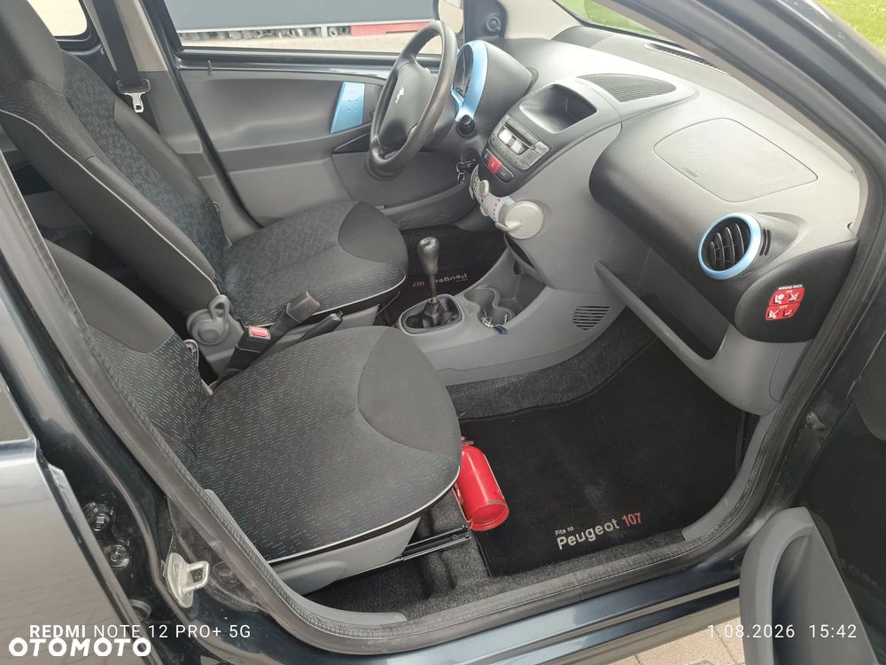Peugeot 107 1.0 Urban Move Euro5 - 7
