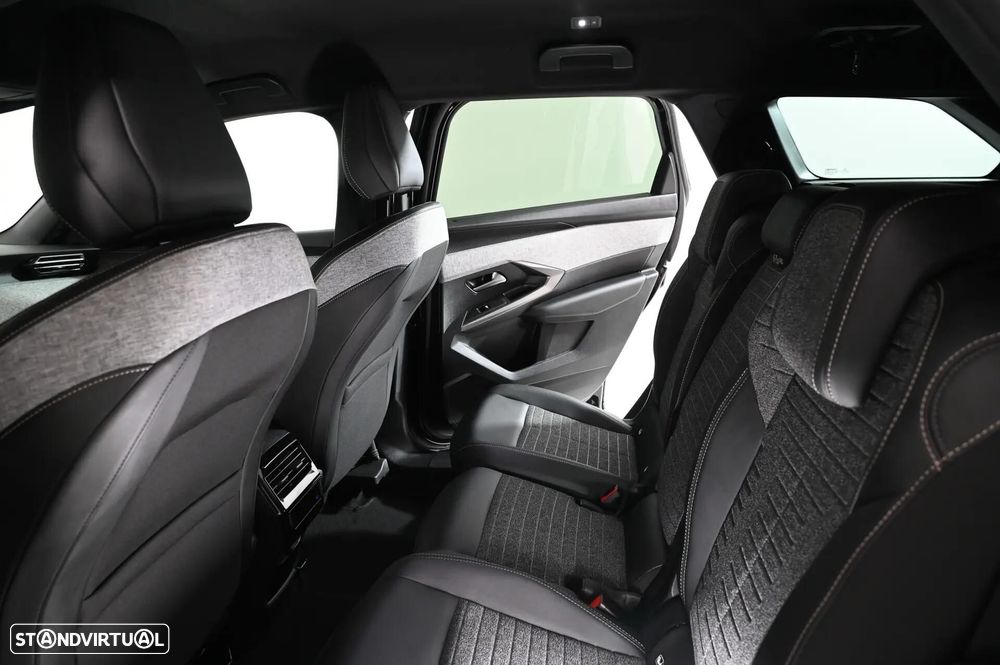 Peugeot 5008 1.2 Hybrid Allure Pack e-DCS6 - 27