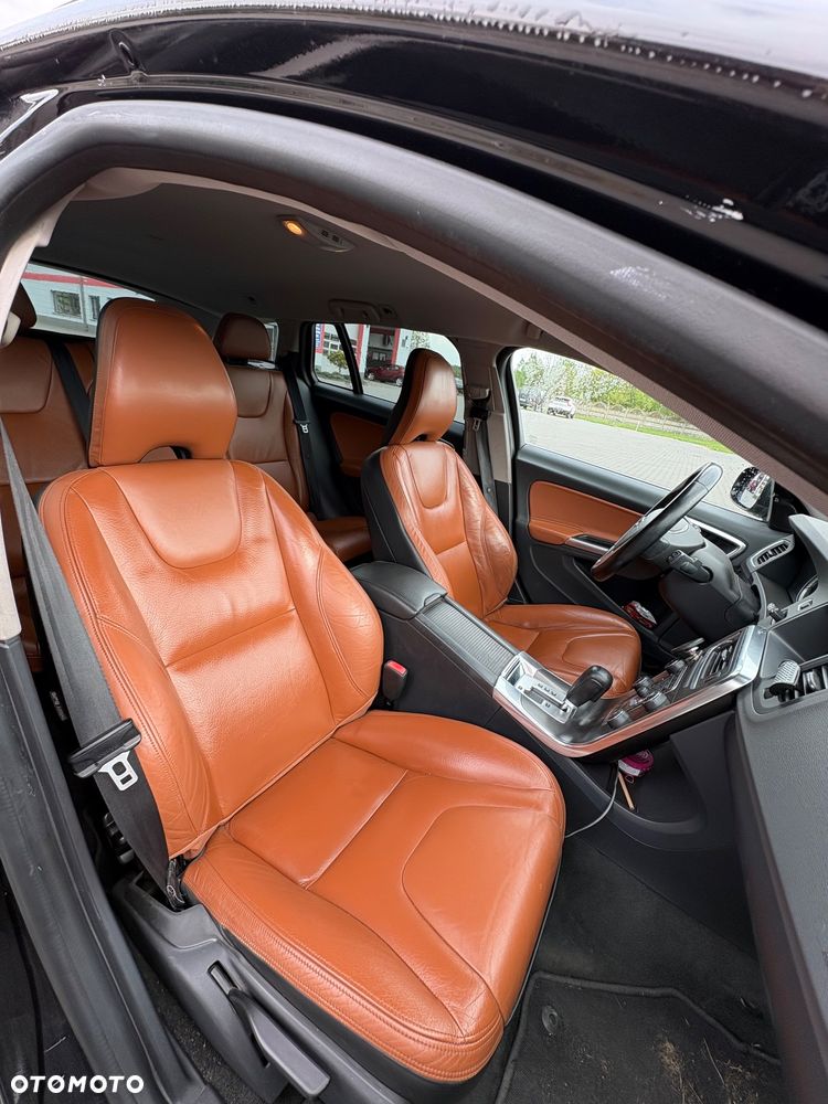 Volvo V60 D3 Geartronic Momentum - 9