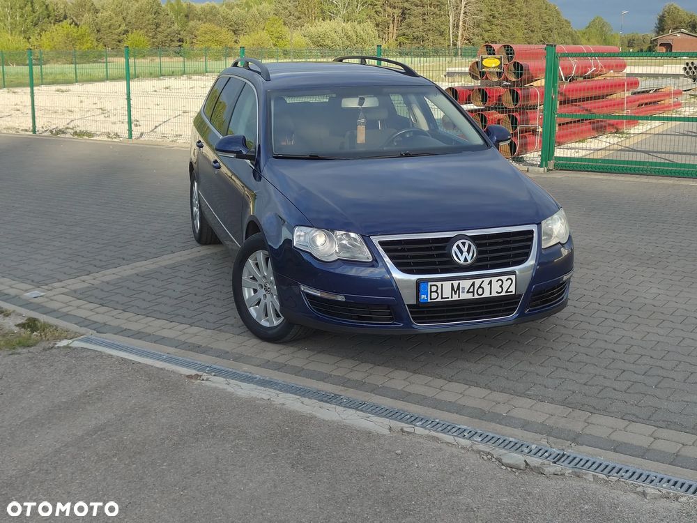 Volkswagen Passat Variant 2.0 TDI DPF BlueMot Comfortline - 2