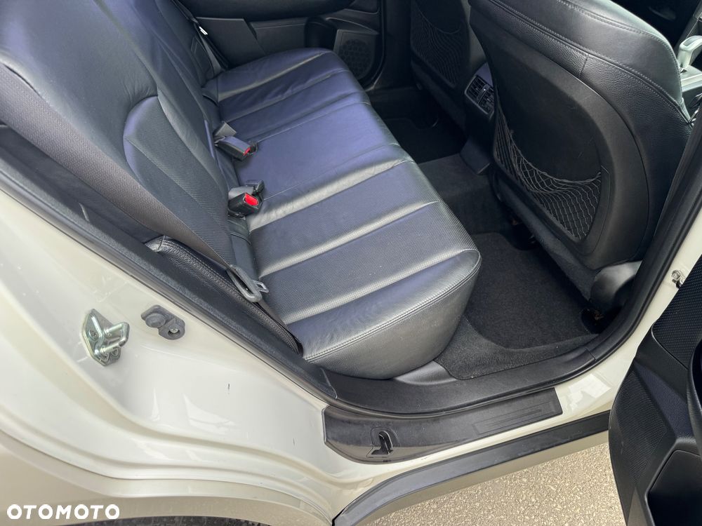 Subaru Outback 2.5i Comfort Navi AT - 24