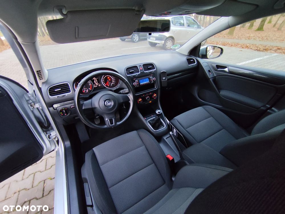 Volkswagen Golf 1.6 TDI DPF Comfortline - 31