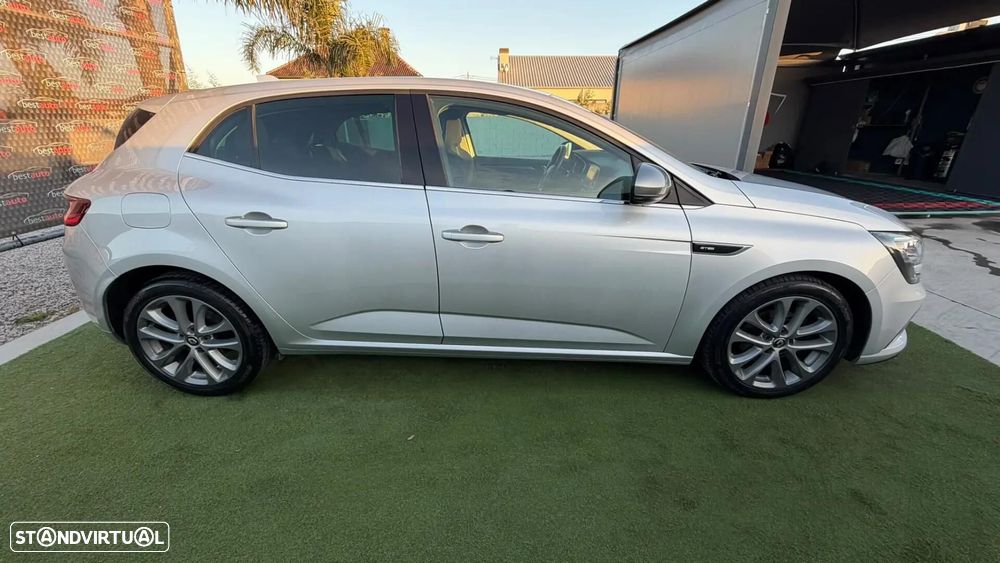 Renault Mégane 1.5 Blue dCi GT Line - 5