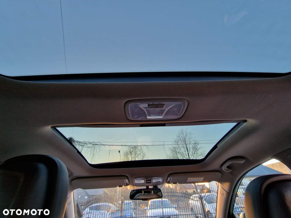 Hyundai ix35 2.0 CRDi 4WD Automatik Premium - 10
