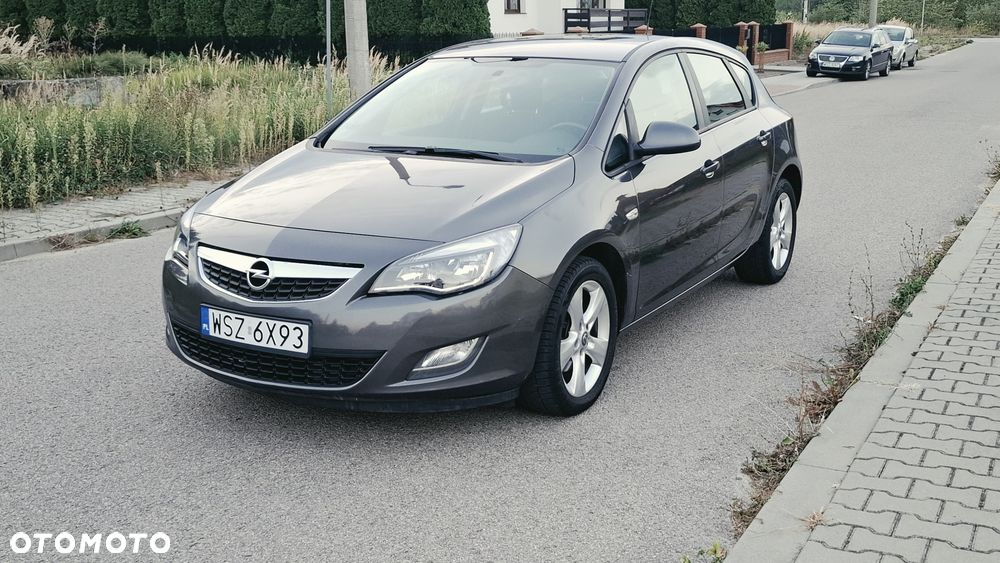 Opel Astra - 11