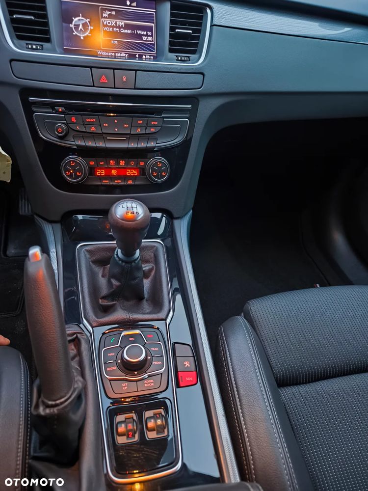 Peugeot 508 HDi FAP 165 Active - 13