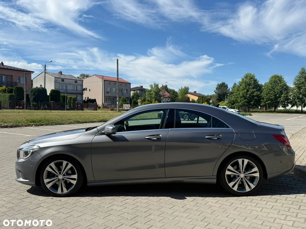 Mercedes-Benz CLA 180 BlueEffICIENCY Edition - 20