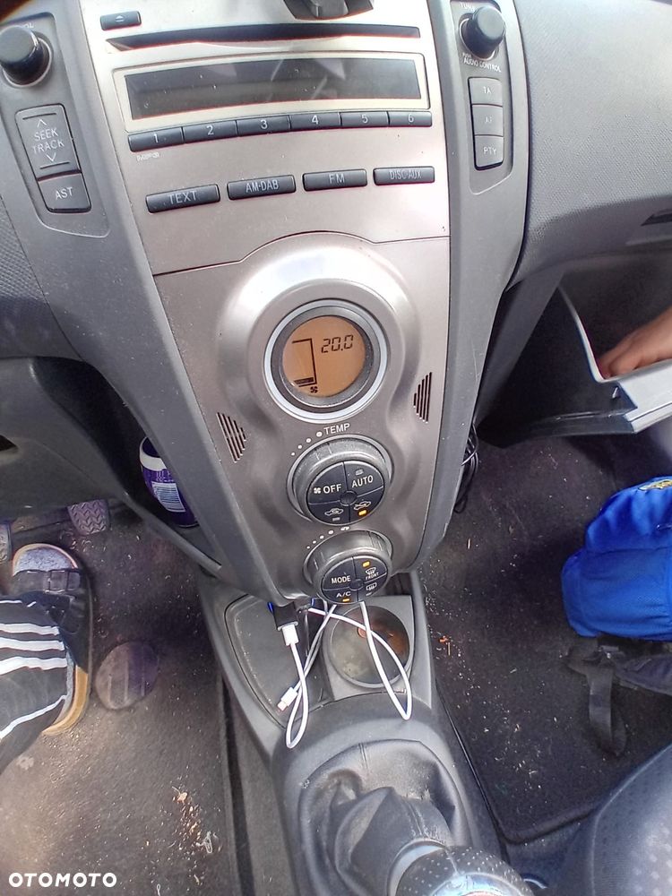 Toyota Yaris 1.33 VVT-i Edition-S - 5