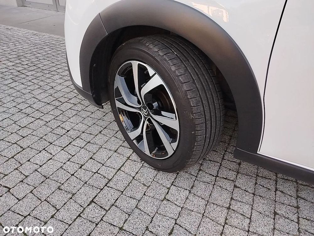 Citroën C3 BlueHDi 100 S&S SHINE PACK - 34