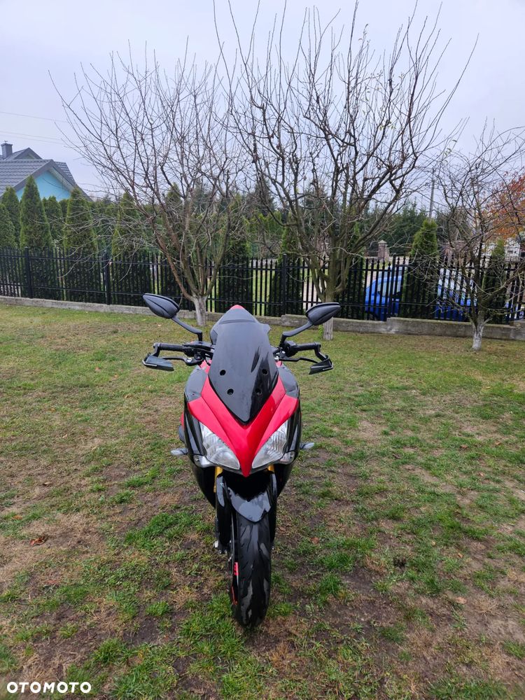 Suzuki GSX 1000 - 6