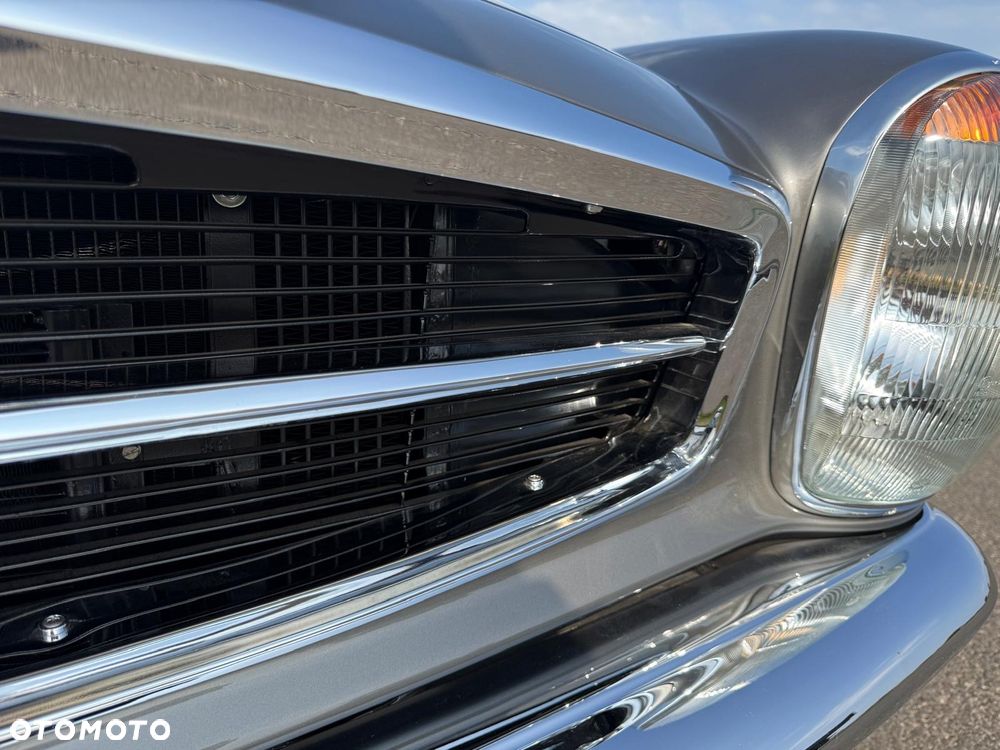 Mercedes-Benz Inny - 21