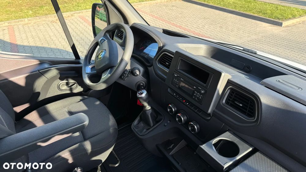 Renault Master L2H2 - 11
