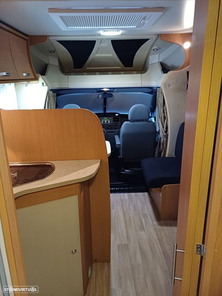 Ford Transit Challenger Genesis 58 - 27