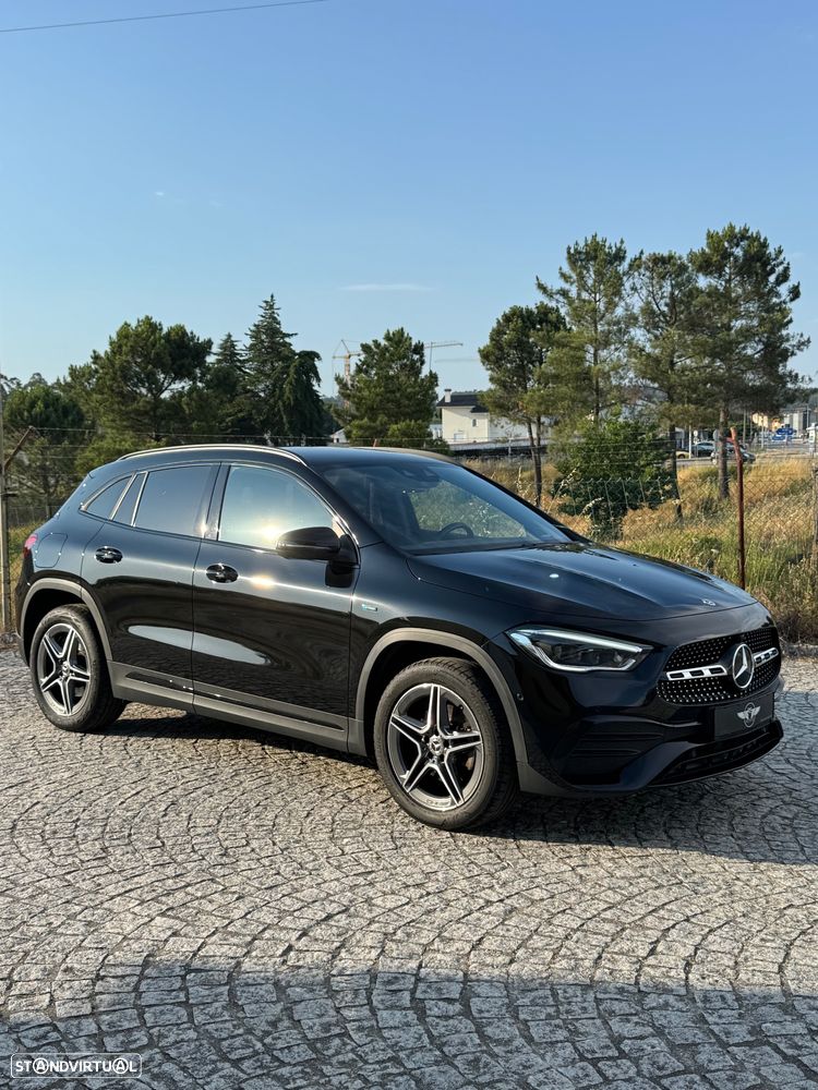 Mercedes-Benz GLA 250 e 8G-DCT AMG Line - 2