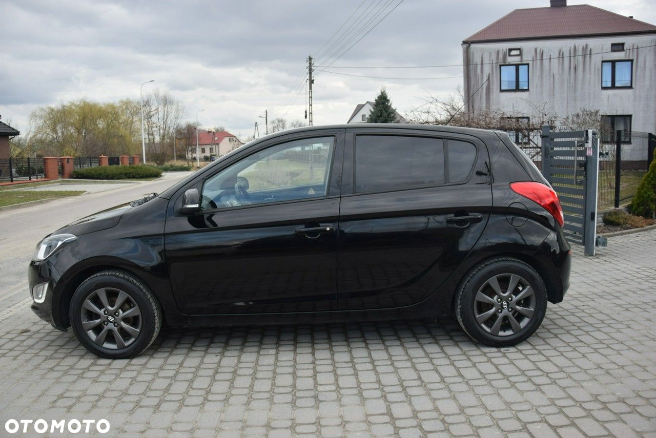 Hyundai i20 1.25 Comfort - 12